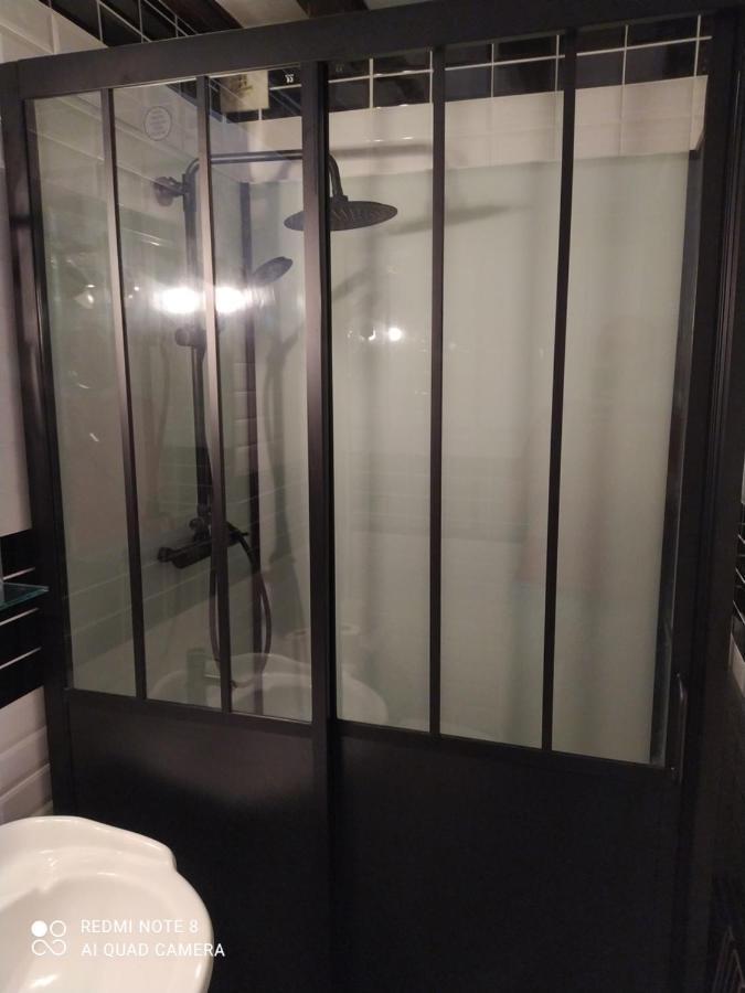 Bel appartement à Honfleur Extérieur photo