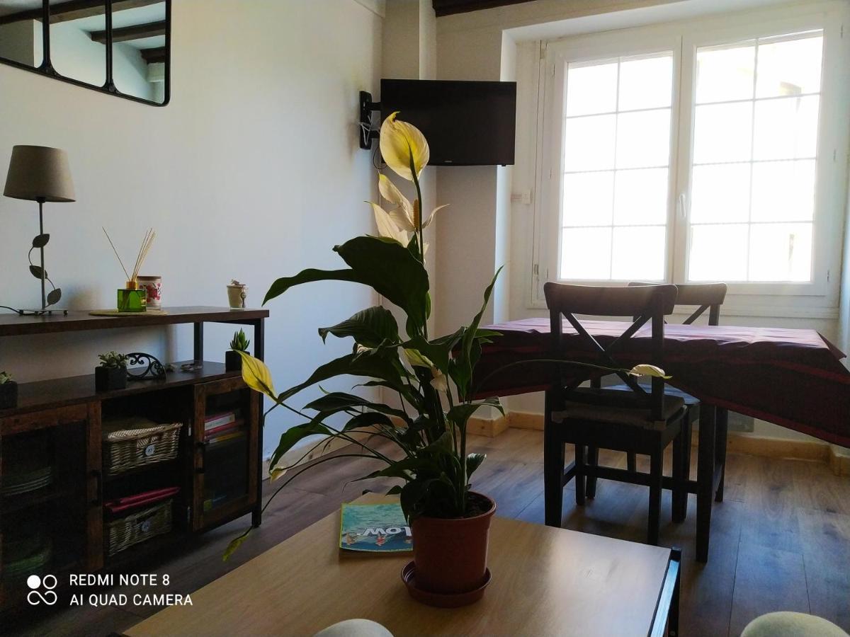 Bel appartement à Honfleur Extérieur photo