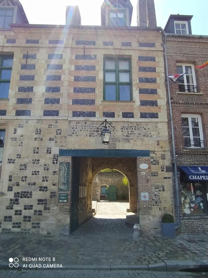 Bel appartement à Honfleur Extérieur photo